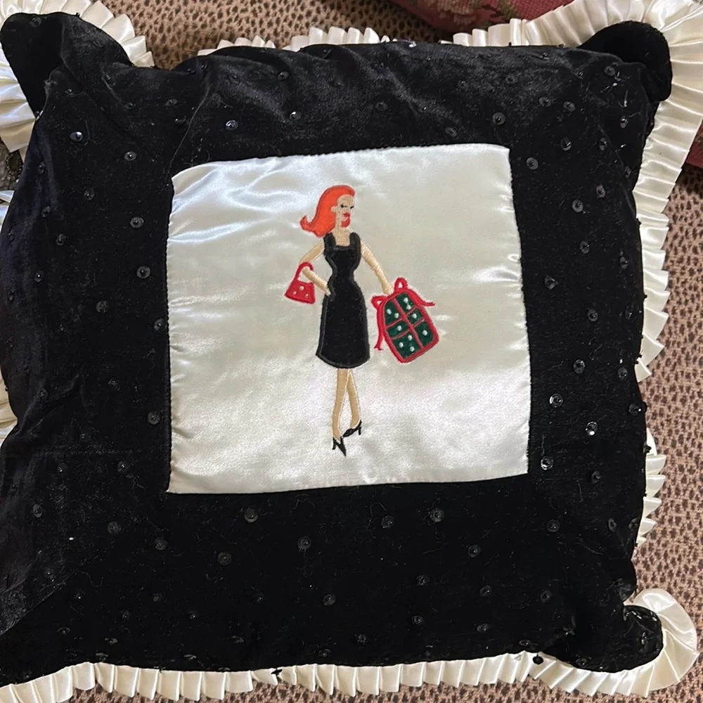 Gorgeous Glam Girls Pillows